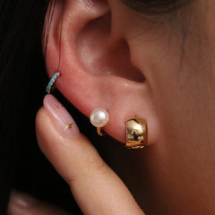 Fresh Water Pearl Huggie Earring-2